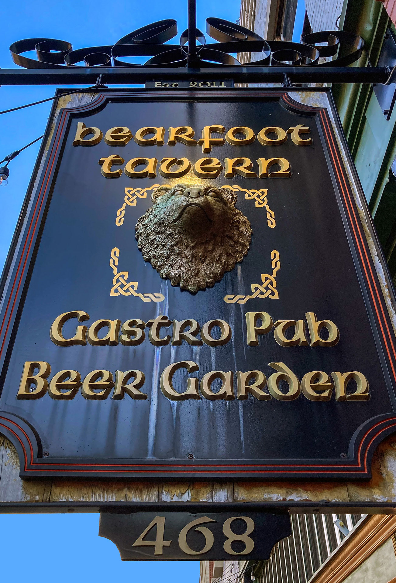 Bearfoot Tavern